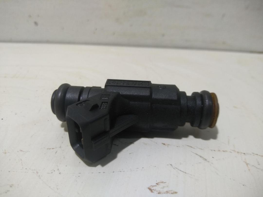 форсунка Fiat Stilo 2002, 1.2 л., бензин, МКПП, серый, хетчбэк 5 дв., 0280155971