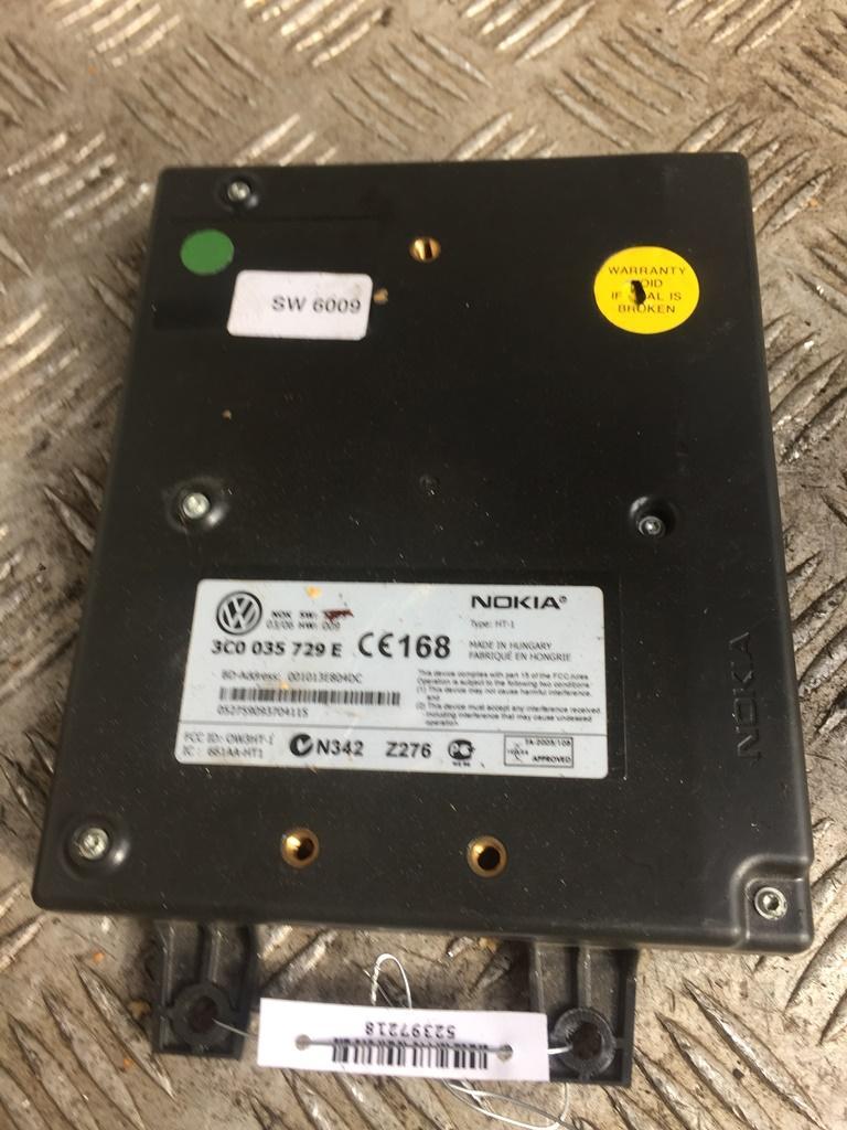 блок управления (другие) Volkswagen Passat B6 2006, 2.0 л., дизель, АКПП, синий, универсал, 3C0035729E - фото №1