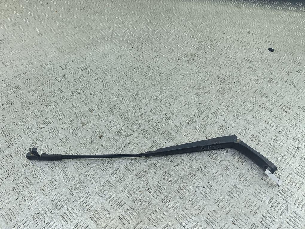 Щеткодержатель (поводок стеклоочистителя) передний Volkswagen Touran 2003, 1.9 л., дизель, МКПП, красный, минивэн, 1T0955409A