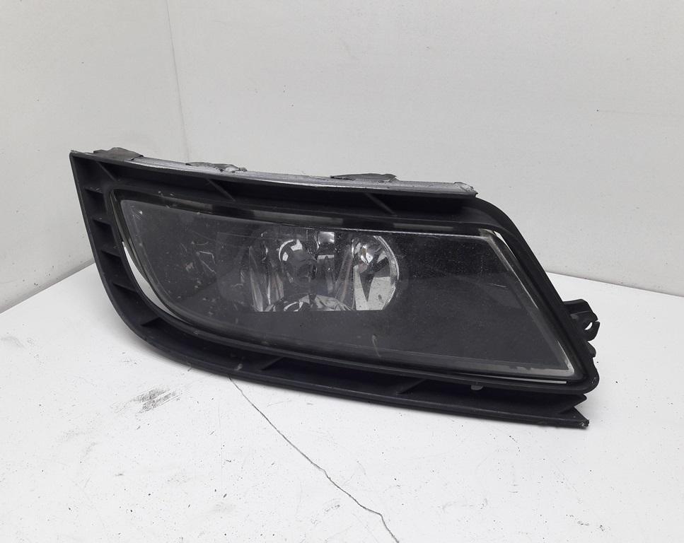 фара противотуманная левая Skoda Superb mk2 (B6) 2014, 2.0 л., дизель, МКПП, серый, универсал