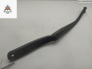 Щеткодержатель (поводок стеклоочистителя) передний BMW 5 серия F07/F10/F11 [рестайлинг] 2013, 2.0 л., дизель, АКПП, синий, универсал, 7182459