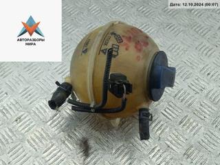 бачок расширительный Volkswagen Golf 4 поколение 1998, 1.4 л., бензин