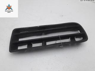 заглушка (решетка) в бампер Volkswagen Golf 4 поколение 2000, 1.4 л., бензин, МКПП, серый, универсал, 1J0853666E