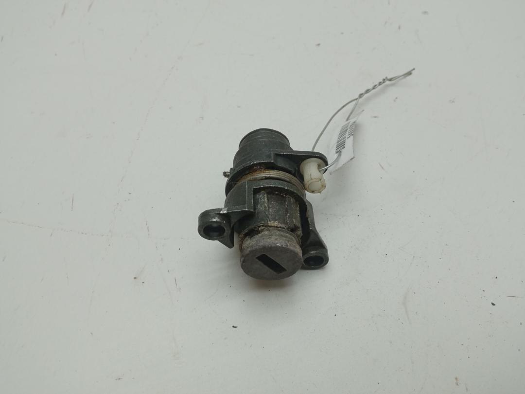 Личинка замка багажника Fiat Bravo 1997, 1.6 л., бензин, МКПП, синий, хетчбэк 3 дв.