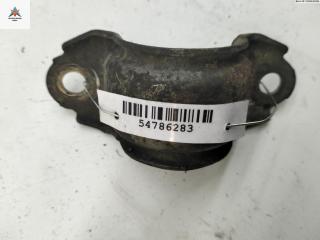 крепление стабилизатора / втулки стабилизатора Volkswagen Passat B5 1997, 1.6 л., бензин, МКПП, зелёный, седан