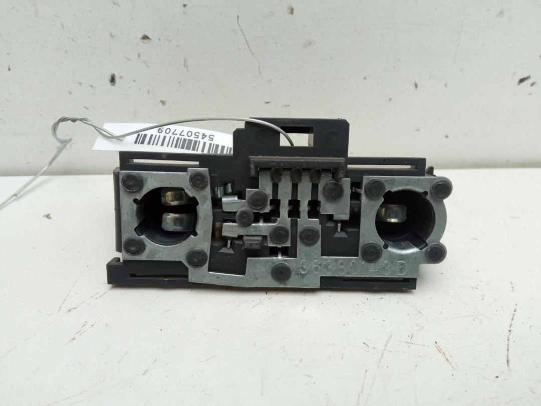 Плата фонаря заднего правого Alfa Romeo 145 930 1997, 1.4 л., бензин, МКПП, синий, хетчбэк 3 дв., 36380751 - фото №1
