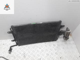 радиатор кондиционера Volkswagen Golf 4 поколение 2000, 1.4 л., бензин, МКПП, серый, универсал, 1J0820411A