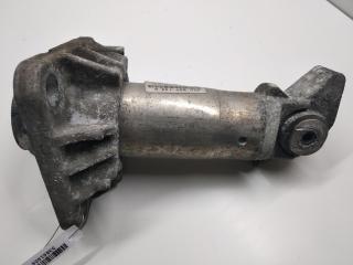 кронштейн переднего бампера Audi A4 B6 2004, 2.5 л., дизель, МКПП, чёрный, универсал, 8E0807133B