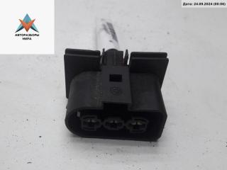 разъем (фишка) проводки Volkswagen Golf 4 поколение 1998, 1.6 л., бензин, МКПП, серый, хетчбэк 5 дв., 1J0906233