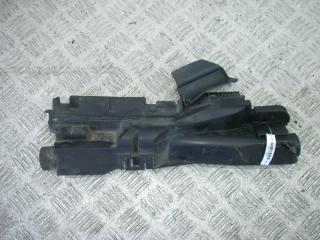 кронштейн радиатора BMW 3 E46 2001, 2.2 л., бензин, МКПП, чёрный, седан, 8201161