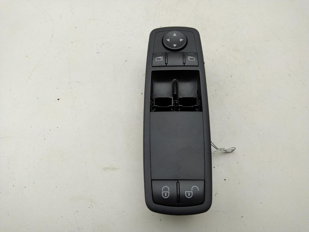 джойстик регулировки зеркал Mercedes-Benz A W169 2006, 1.7 л., бензин, МКПП, серый, хетчбэк 5 дв., 1698206410