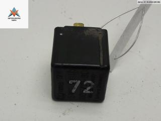 реле (прочие) Volkswagen Passat B3 1990, 1.8 л., бензин, МКПП, зелёный, универсал, N72