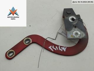 петля капота левая Peugeot 309 1 поколение [рестайлинг] 1991, красный, хетчбэк 5 дв.