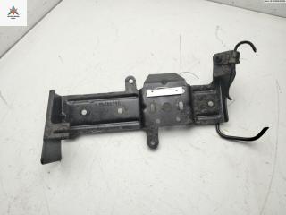 кронштейн (крепление) Citroen C5 1 поколение 2003, 3.0 л., бензин, АКПП, серый, универсал