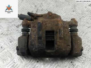 суппорт передний левый Mercedes-Benz A-Класс W168/V168 [рестайлинг] 2003, 1.4 л., бензин, МКПП, чёрный, хетчбэк 5 дв., A1684200083