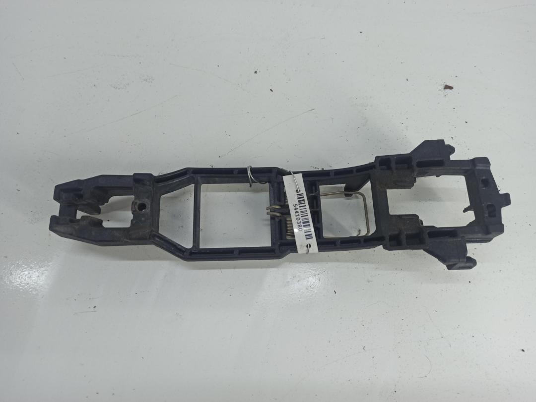 Корпус (держатель) ручки двери передней левой Mercedes-Benz E W210 2002, 3.2 л., дизель, АКПП, серый, универсал, 210