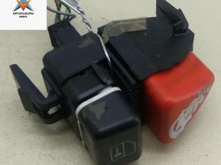 кнопка аварийной сигнализации Mercedes-Benz A-Класс W168 2000, 1.7 л., дизель, АКПП, серый, хетчбэк 5 дв., 1688201210