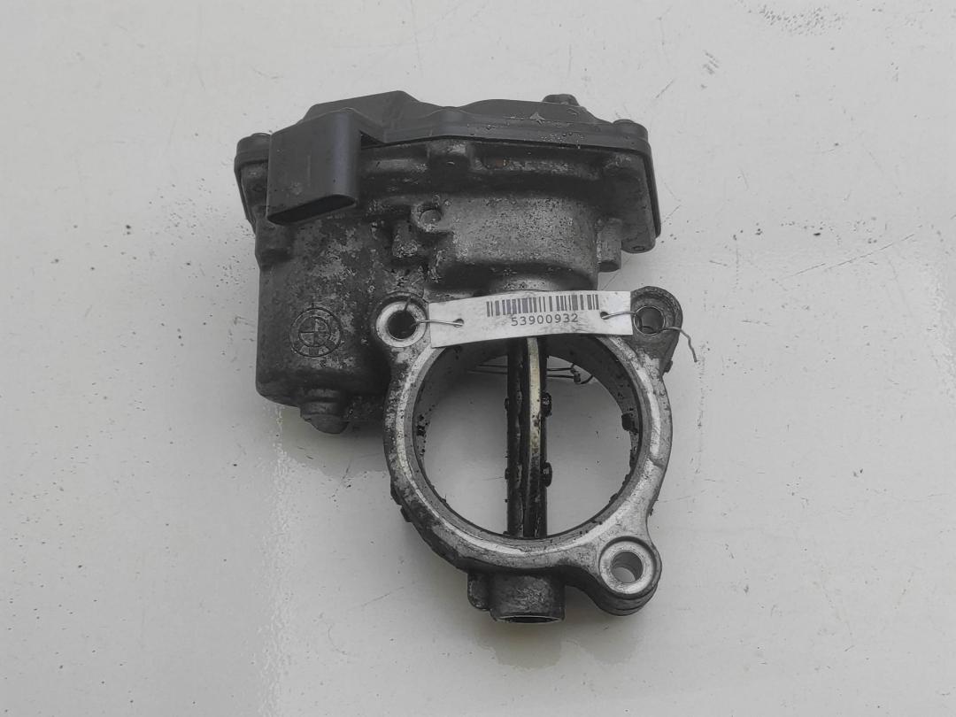 заслонка дроссельная BMW 3 E90/E91/E92/E93 2011, 2.0 л., дизель, МКПП, синий, седан, 7810752