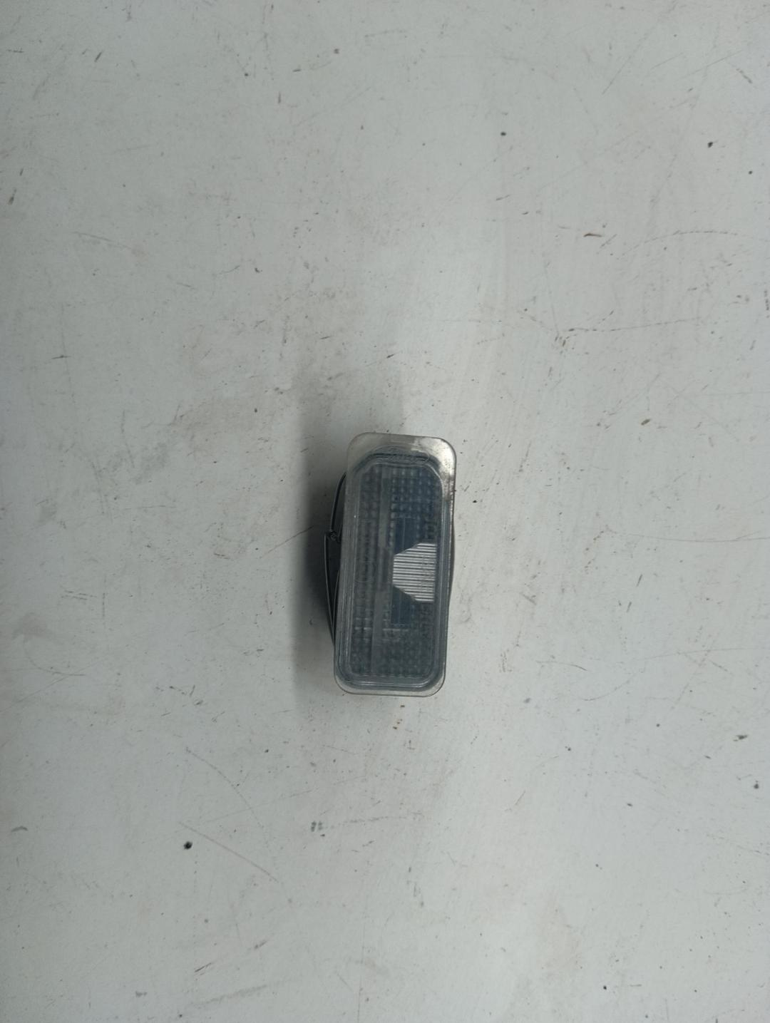 подсветка номера Ford Fiesta 2010, 1.3 л., бензин, МКПП, чёрный, хетчбэк 3 дв., 6M2A-13550-AC