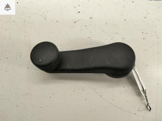 ручка стеклоподъемника Skoda Fabia 2 поколение (5J) 2009, 1.2 л., бензин, МКПП, серый, хетчбэк 5 дв., 1H0937581D