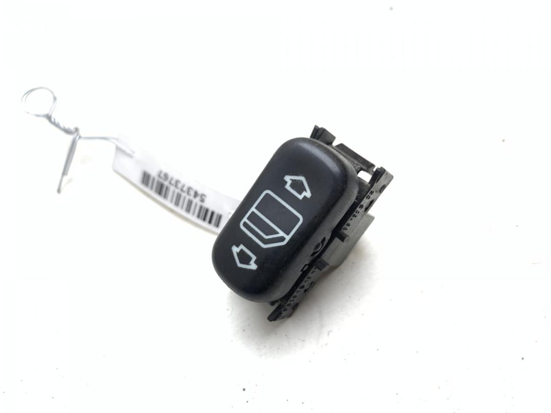 кнопка стеклоподъемника переднего левого Mercedes-Benz SLK R170 1998, 2.3 л., бензин, МКПП, серый, кабриолет, 1708201510