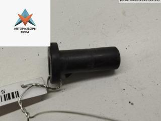 кронштейн радиатора Audi A4 B5 1996, 1.8 л., бензин, АКПП, серый, седан, 8D0121200