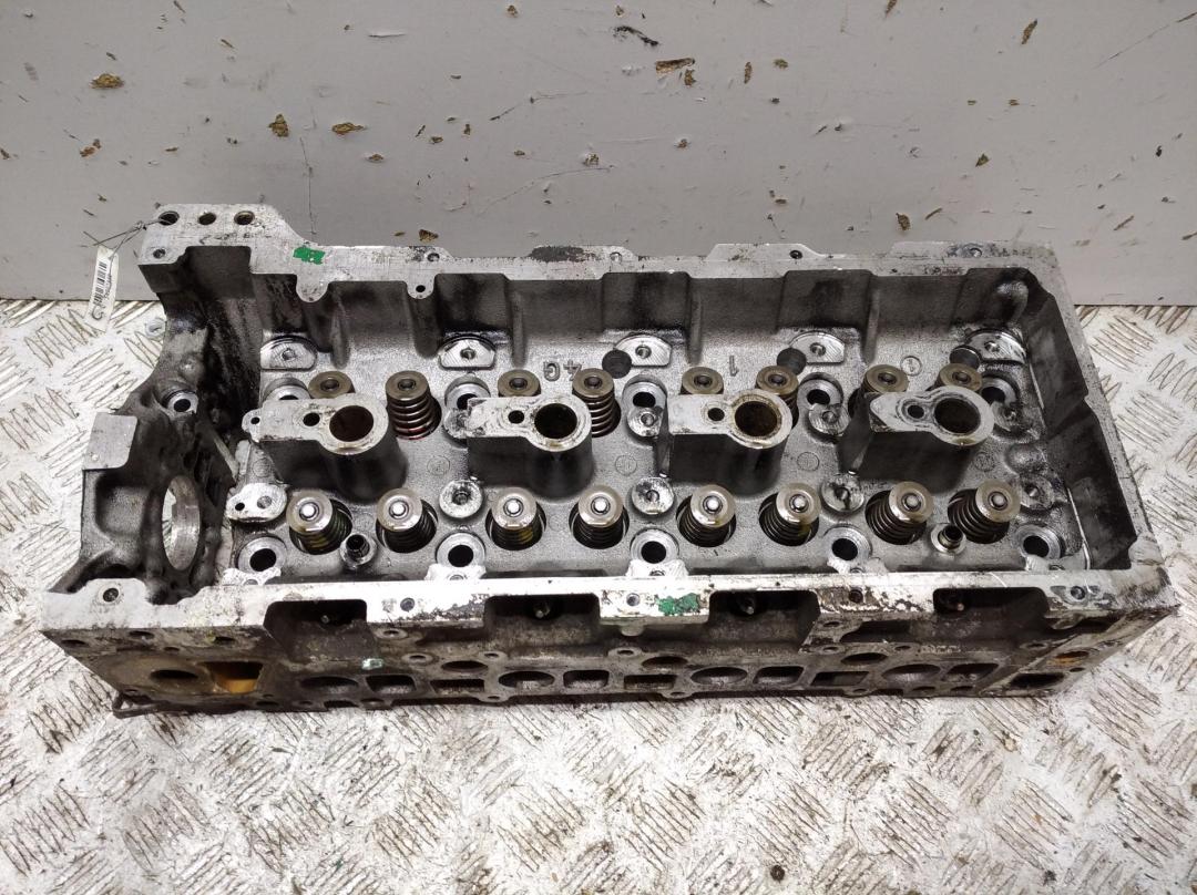 ГБЦ Mercedes-Benz Sprinter W901-W905 2001, 2.2 л., дизель, робот, белый, микроавтобус, 6110162601