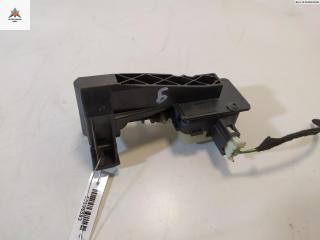 замок лючка топливного бака Mercedes-Benz M-Class ML W164 2006, 3.0 л., дизель, АКПП, серый, внедорожник 5 дв., 2518200197