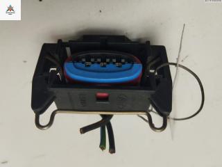 разъем (фишка) проводки Ford Fusion 1 поколение 2004, 1.6 л., i, бензин, МКПП, серый, хетчбэк 5 дв.