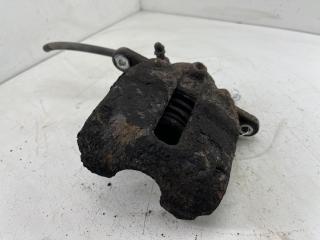 суппорт передний правый Nissan Micra K13 2012, 1.2 л., бензин, МКПП, чёрный, хетчбэк 5 дв.
