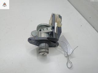 кнопка открытия багажника Opel Astra F [рестайлинг] 1994, 1.6 л., бензин, МКПП, красный, хетчбэк 5 дв.