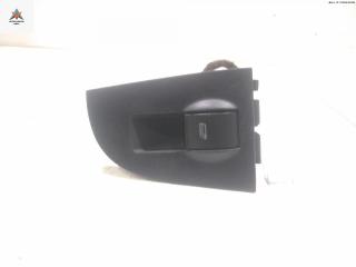 кнопка стеклоподъемника переднего правого Audi A6 4B/C5 2000, 2.4 л., бензин, АКПП, чёрный, универсал, 4B0959855