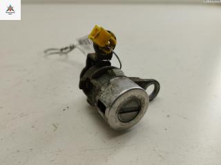 личинка дверного замка Hyundai H-1 Starex 1999, 2.5 л., дизель, МКПП, серый, минивэн