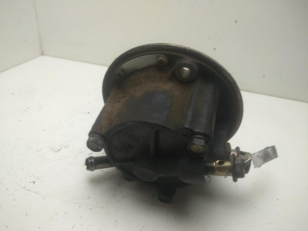 насос вакуумный Nissan Primera P11 1997, 2.0 л., дизель, МКПП, чёрный, хетчбэк 5 дв., 146502J601