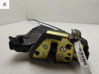 замок двери передней правой Toyota Avensis 2 поколение (T250) [рестайлинг] 2006, 2.2 л., дизель, МКПП, серый, универсал