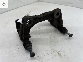 скоба суппорта Nissan Micra 4 поколение (K13) 2012, 1.2 л., бензин, МКПП, чёрный, хетчбэк 5 дв.