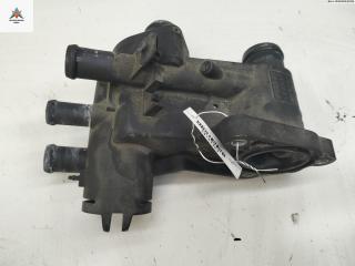 корпус термостата Volkswagen Golf 4 поколение 2003, 1.4 л., бензин, МКПП, серый, хетчбэк 3 дв., 032121111