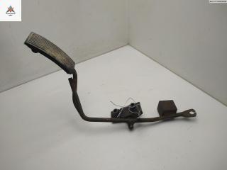 педаль Ford Maverick 2 поколение [рестайлинг] 2005, 2.3 л., бензин, МКПП, чёрный, внедорожник 5 дв.