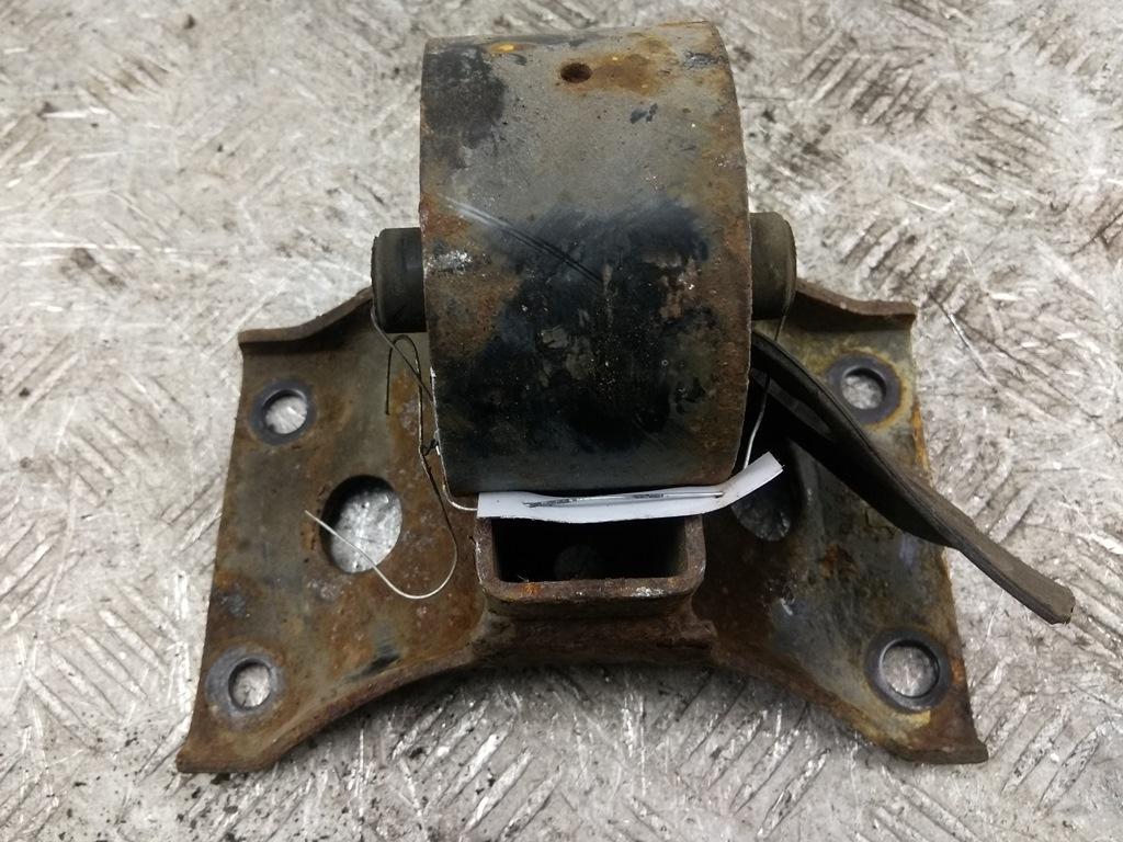 подушка крепления КПП Nissan Almera N16 2002, 1.5 л., бензин, МКПП, синий, хетчбэк 5 дв.