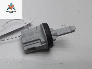 датчик температуры Volkswagen Golf 5 поколение 2005, 1.4 л., бензин, МКПП, синий, хетчбэк 3 дв., 1K0907543A