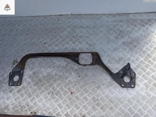 балка под радиатор Audi A4 B5 1996, 1.8 л., бензин, МКПП, синий, универсал