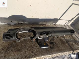 панель передняя салона (торпедо) SEAT Leon 1 поколение 1999, 1.4 л., бензин, МКПП, чёрный, хетчбэк 5 дв.