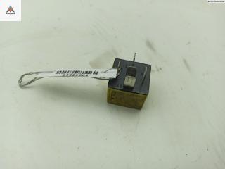 блок управления вентилятором (реле) Renault Laguna 1 поколение [рестайлинг] 1999, 1.8 л., бензин, МКПП, серый, универсал, 7700844253