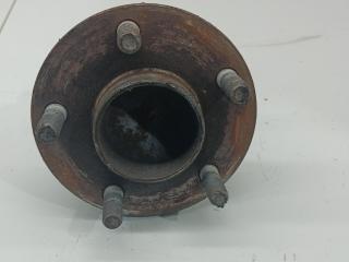 ступица задняя правая Ford C-Max 1 поколение [рестайлинг] 2008, 2.0 л., бензин, АКПП, красный, минивэн, 3M512C299R