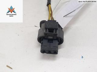 разъем (фишка) проводки BMW 1 серия E81/E82/E87/E88 [рестайлинг] 2009, 2.0 л., дизель, МКПП, серый, хетчбэк 5 дв., 872597