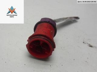 разъем (фишка) проводки Volkswagen Passat B5 1998, 2.3 л., бензин, МКПП, чёрный, универсал, 813971958