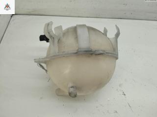 бачок расширительный Volkswagen Golf 6 поколение 2010, 1.4 л., бензин, 1K0121407A