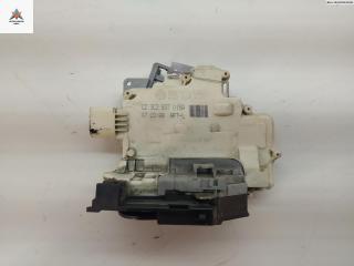 замок двери передней левой Volkswagen Tiguan 1 поколение 2008, 2.0 л., дизель, МКПП, чёрный, внедорожник 5 дв., 3C2837015A