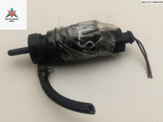 насос (моторчик) омывателя стекла Mercedes-Benz C-Класс W202/S202 [рестайлинг] 1998, чёрный, седан