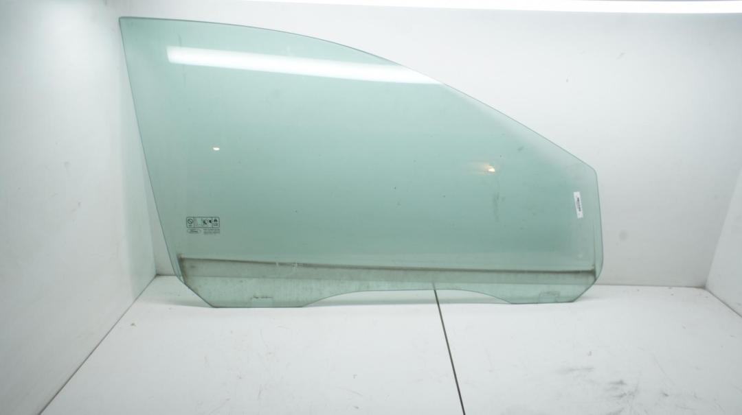стекло двери передней правой Ford Focus II 2005, 1.6 л., i, бензин, МКПП, серый, универсал, AS2